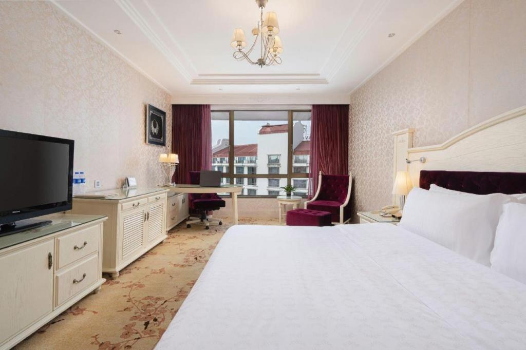 Guilin Bravo Hotel Grand Wing Exterior photo