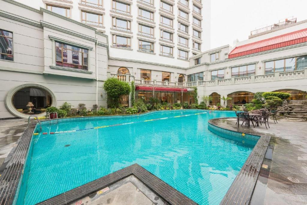 Guilin Bravo Hotel Grand Wing Exterior photo